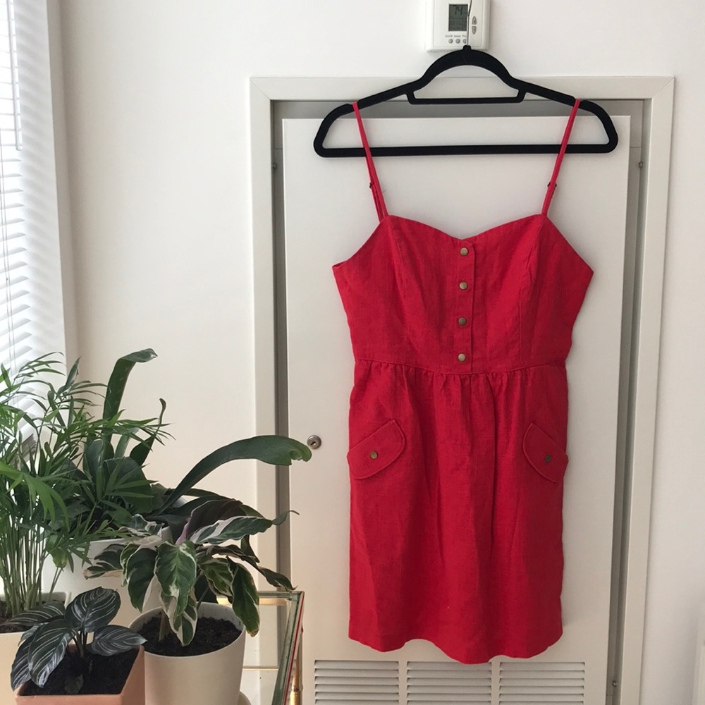 Sweetheart neckline red sun dress with open back